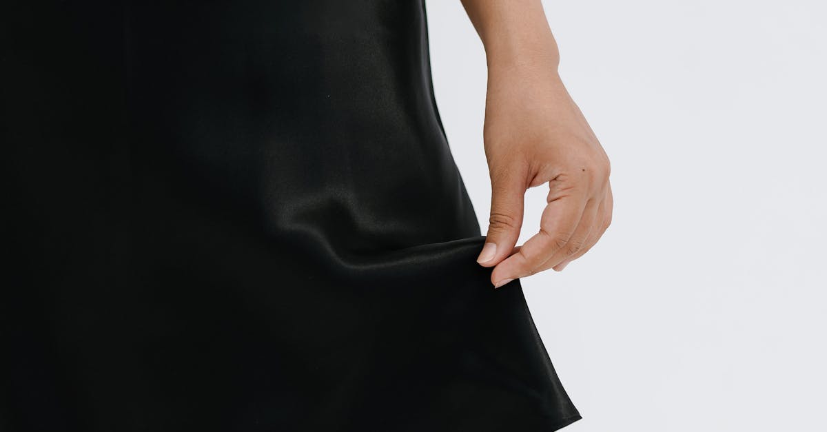 Comparing Weekday and Weekend Operating Hours of Perth Laundromats